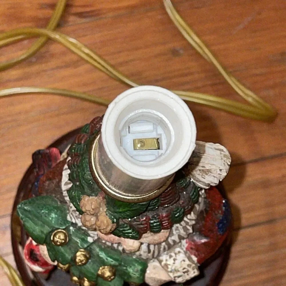 Vintage Christmas Resin Lamp Santa Claus 8x4 TESTED Holiday Decor